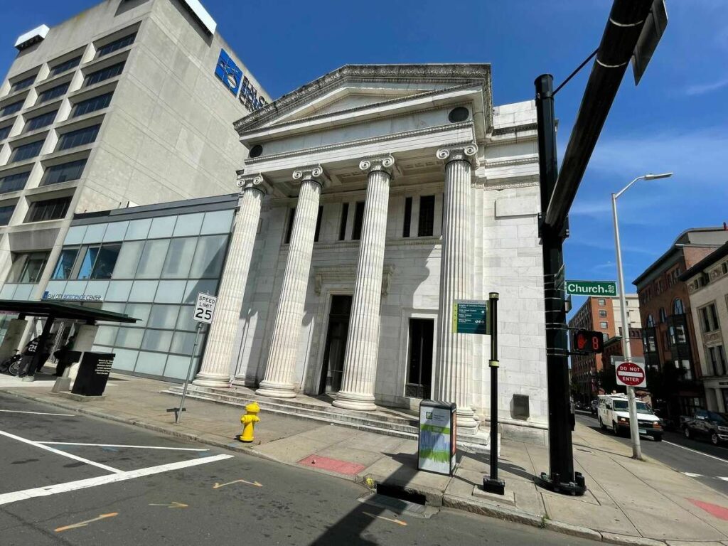 Former New Haven bank building could become cannabis store