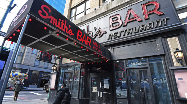 Iconic NYC dive Smith’s Bar to be replaced by weed dispensary near Times Square